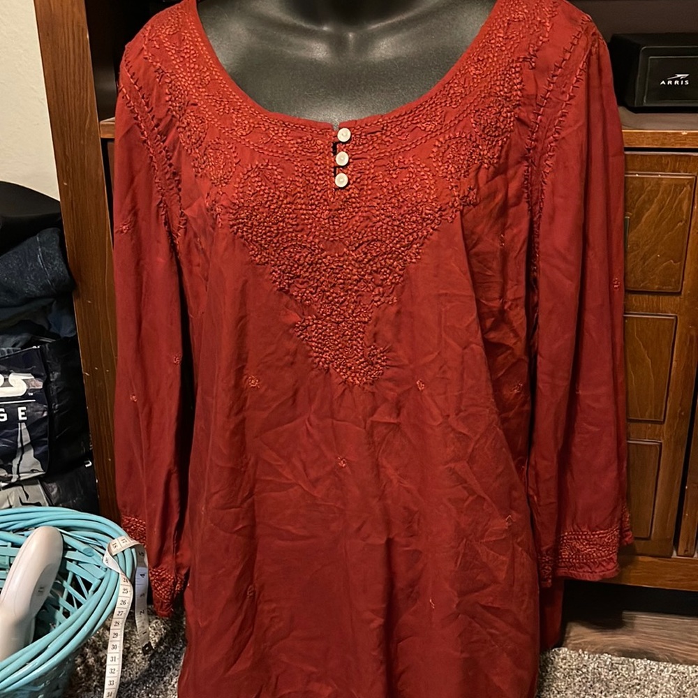 Lucky brand lightweight top